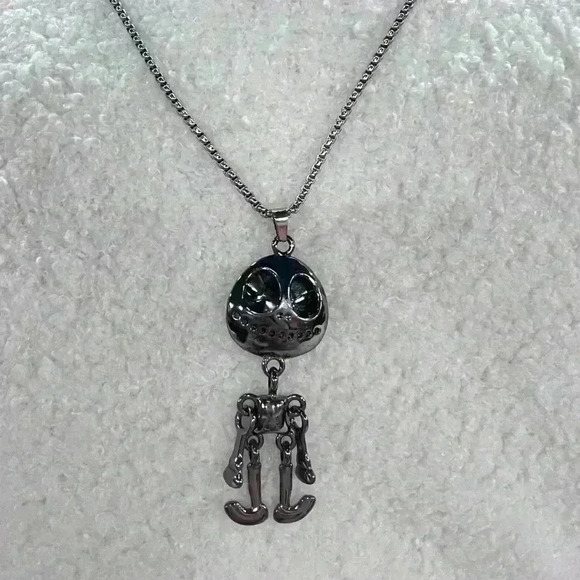 “Cute  Halloween Skeleton Pendant Necklace with Movable Joints” - Picture 1 of 5